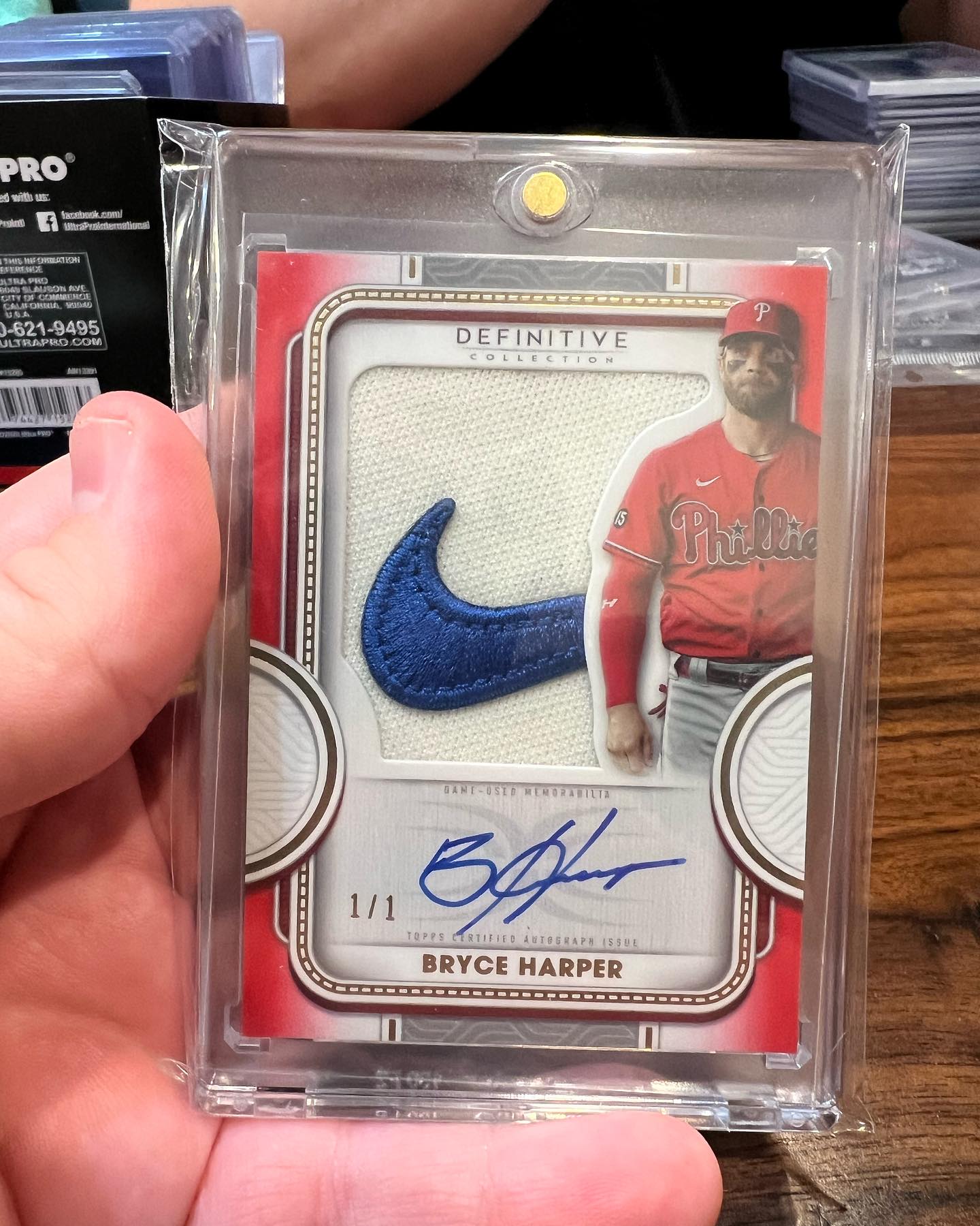 Insane patch… 1/1 Bryce Harper Autograph with Nike swoosh ?