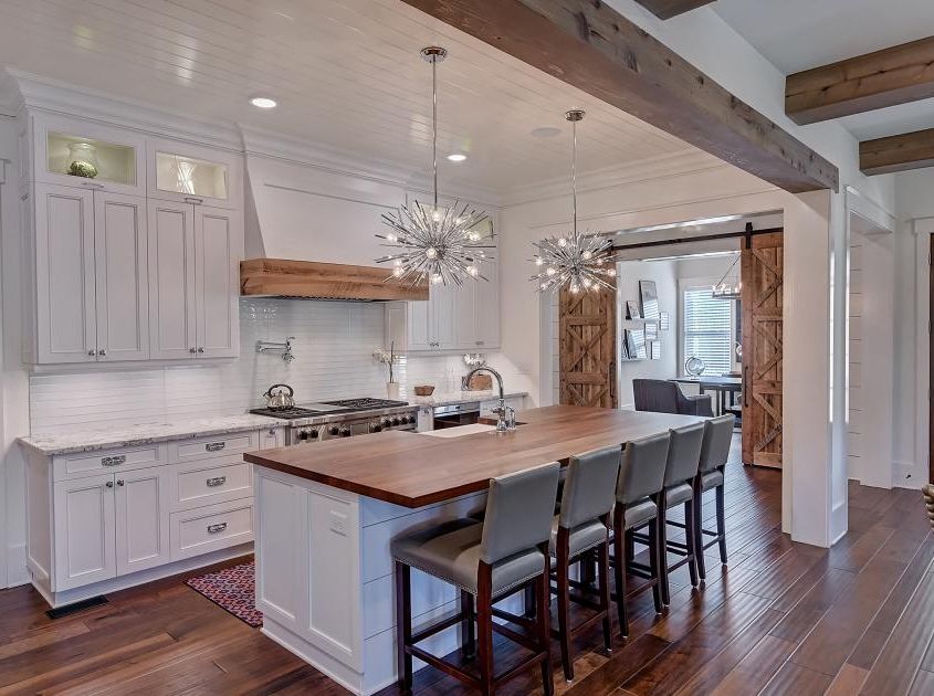 KSI - Open-Plan Farmhouse Kitchen With Unique Accents https://www ...