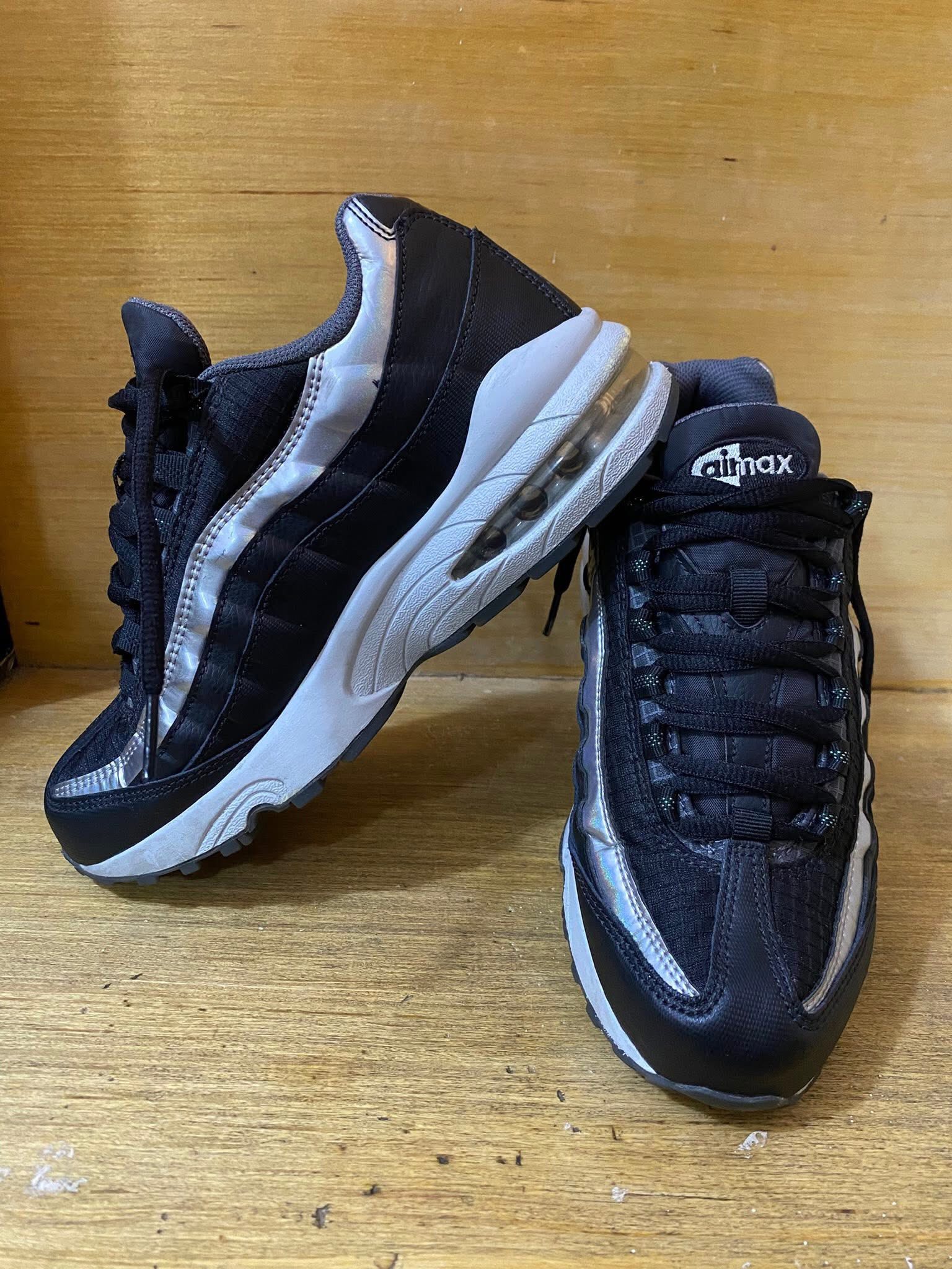 Name: Nike Air Max 95 OG “Levi Black” Size: 11M Condition 