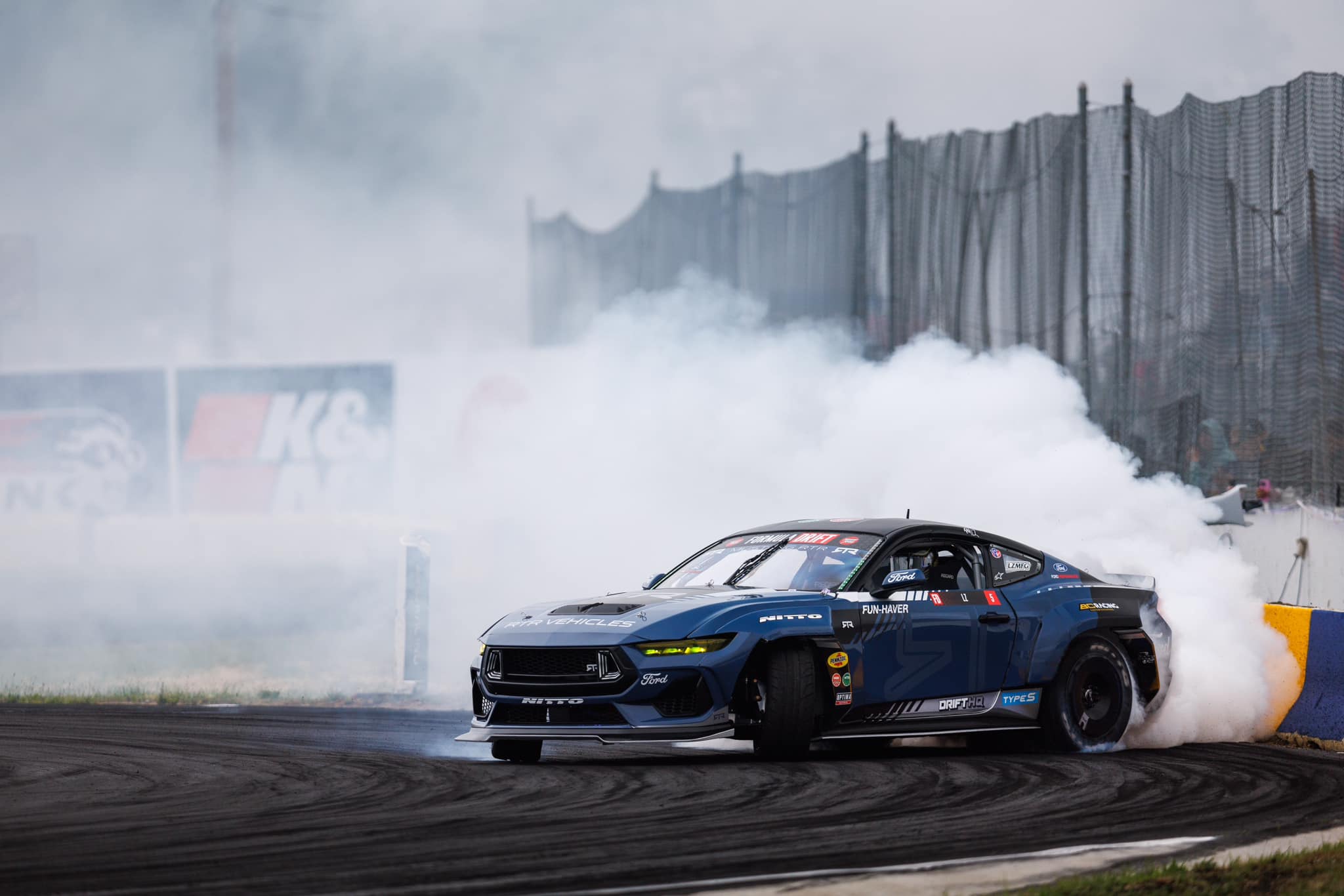 Adam Lz pilots his RTR Vehicles... - Ford Performance