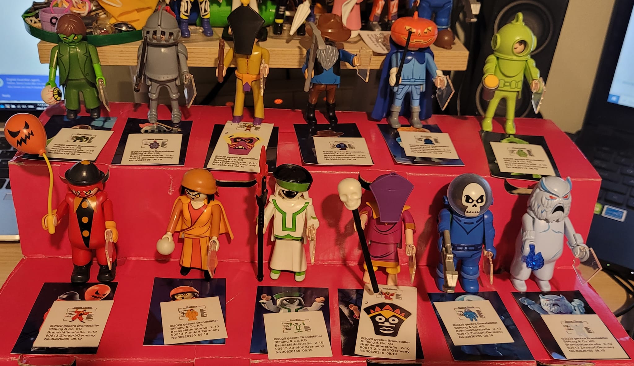 PLAYMOBIL CLEARANCE OFFER