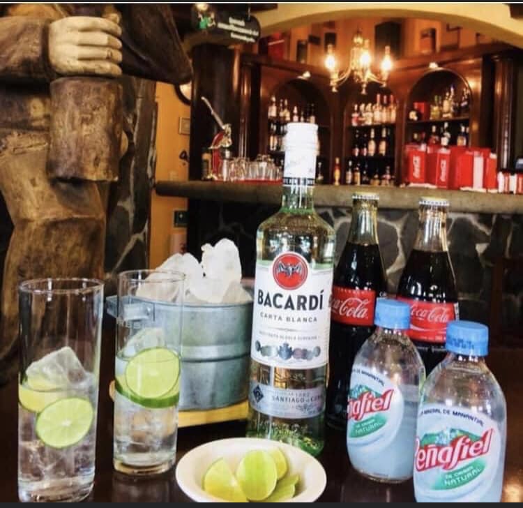 La Roca Restaurant-Bar