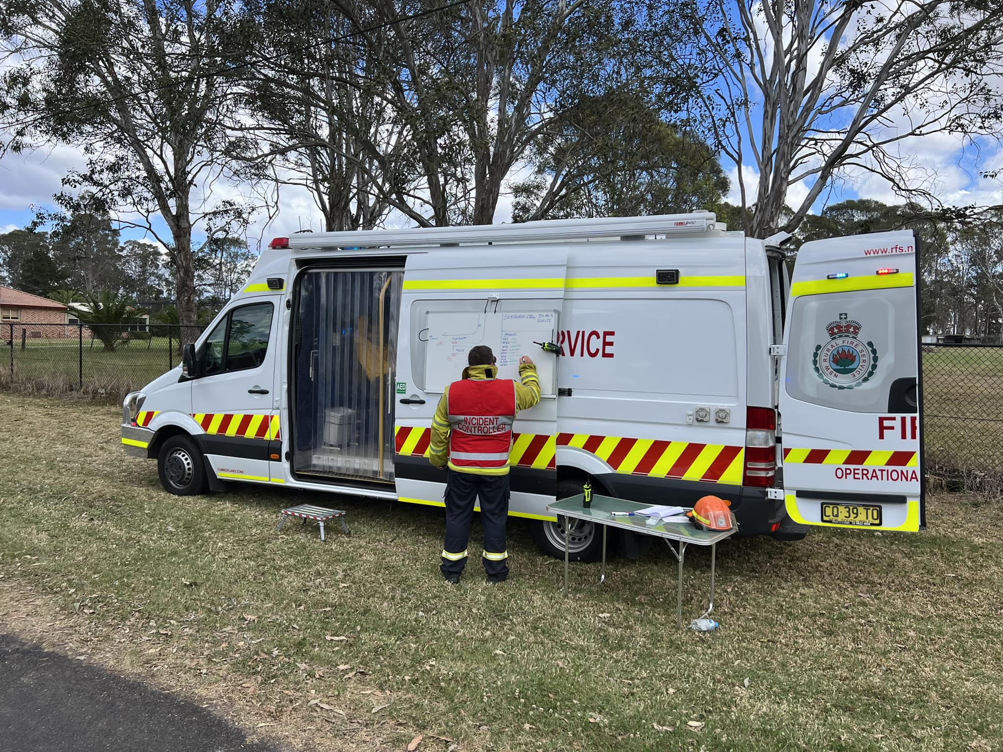 UPDATE, KEMPS CREEK |... - NSW RFS - Wallacia Brigade | Facebook