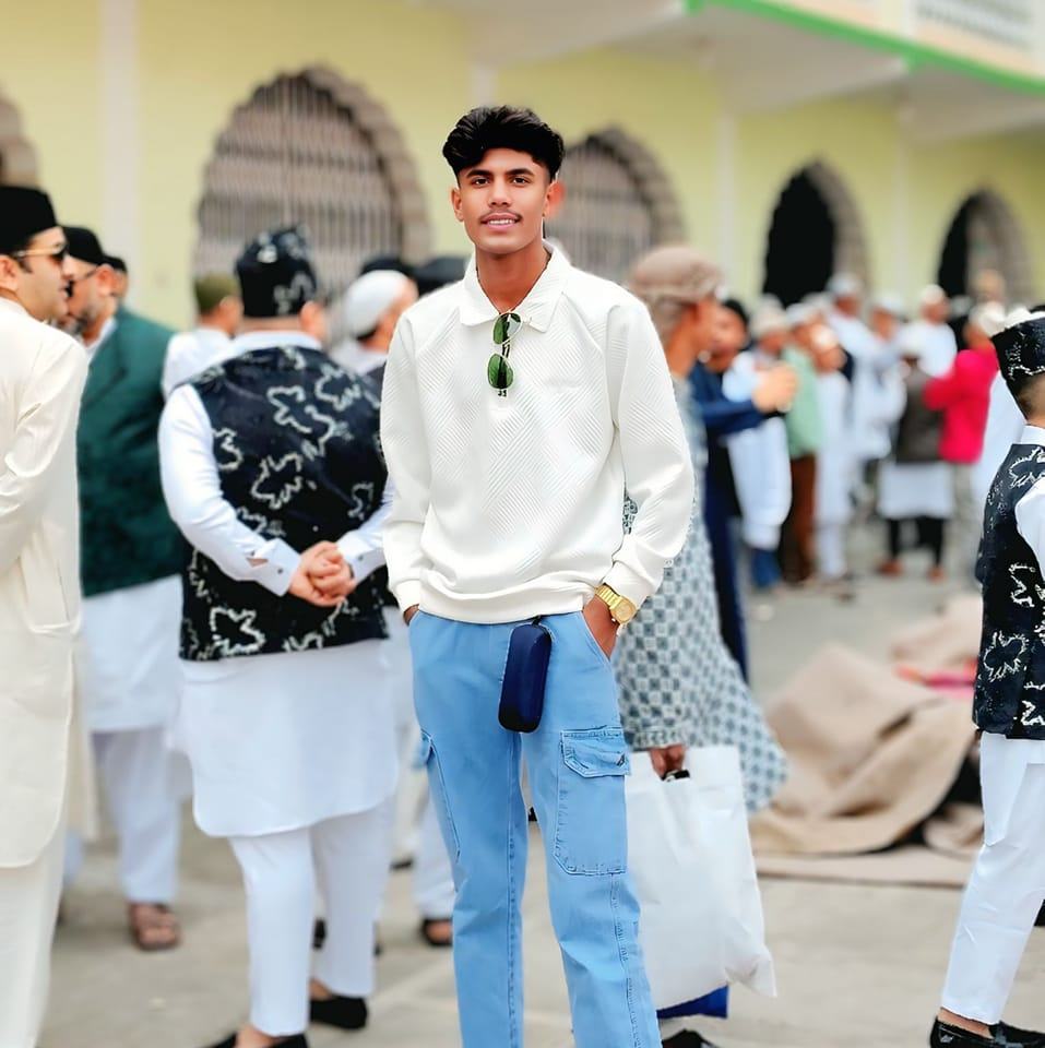 Raja Khan