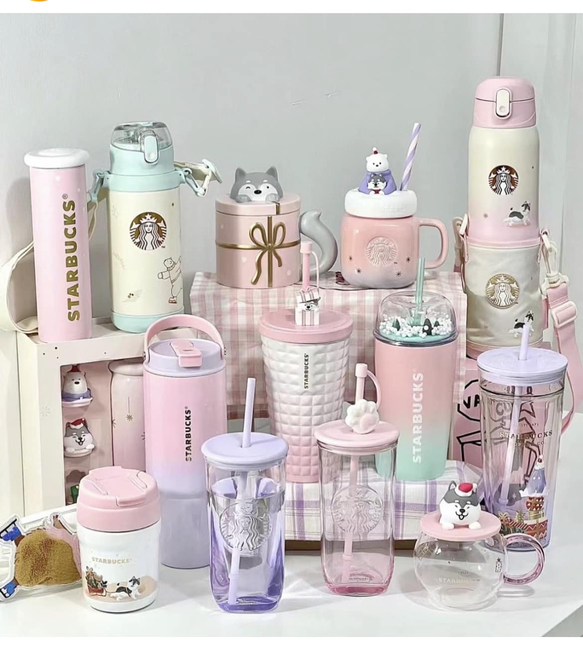 Starbucks new collection. Thailand Exclusive Benjarong Collection