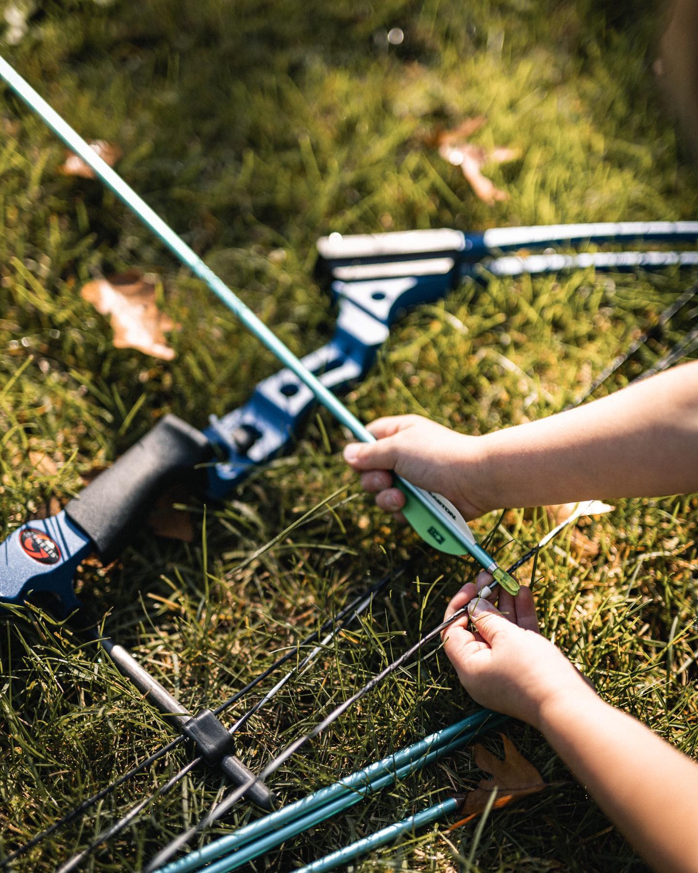 Genesis Archery - Nocking an arrow on the Genesis Mini, a...
