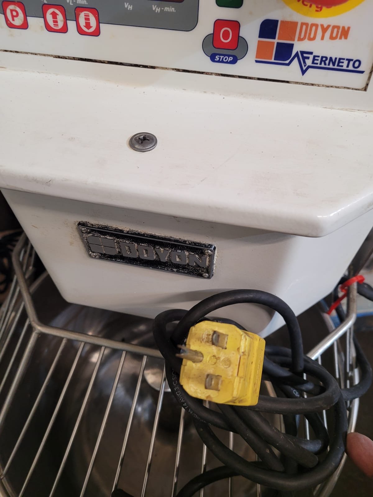 FOOD EQUIPMENT USED Doyon 30 Qt Spiral Mixer Pizza Commercial Bakery