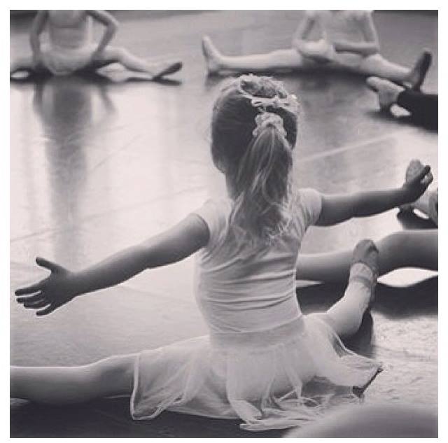Frohe Ostern Die Osterferien Beginnen Ballettstudio Adriana