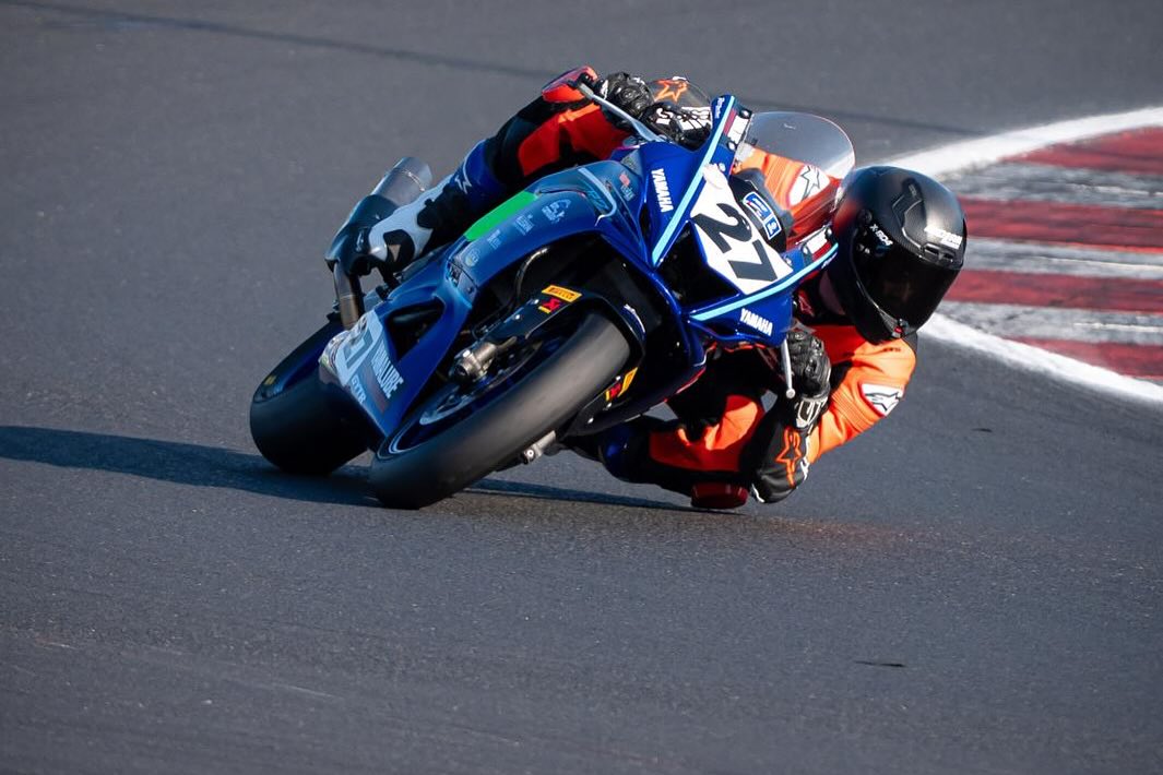 Jonathan Racing | Giv'atayim