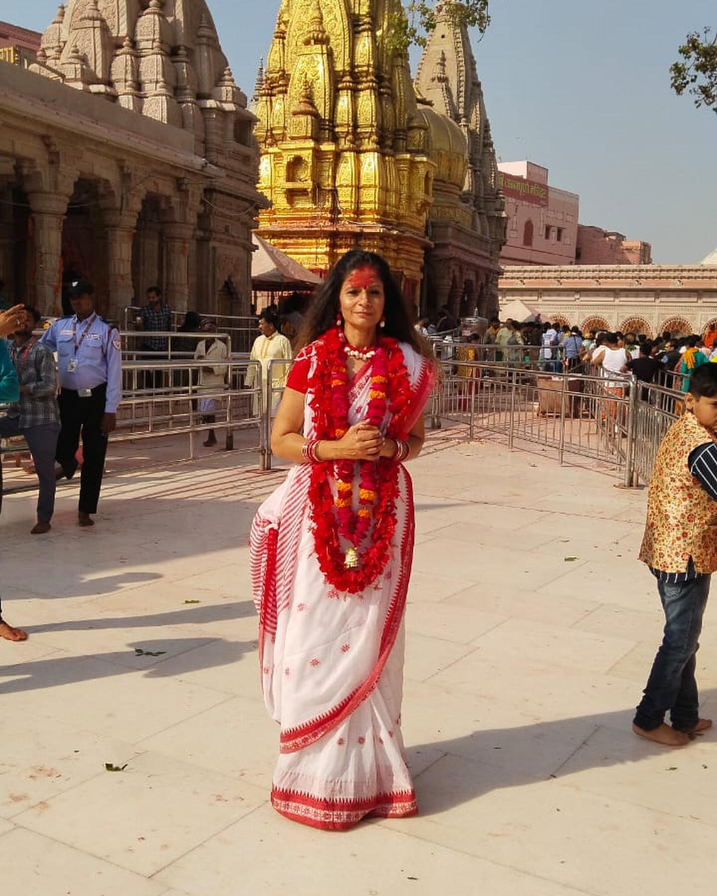 kashi vishwanath temple dress code for ladies What is the specific Biswanath Darshan for male and female? loop-group-exchangeKDRS-JEN-SMK