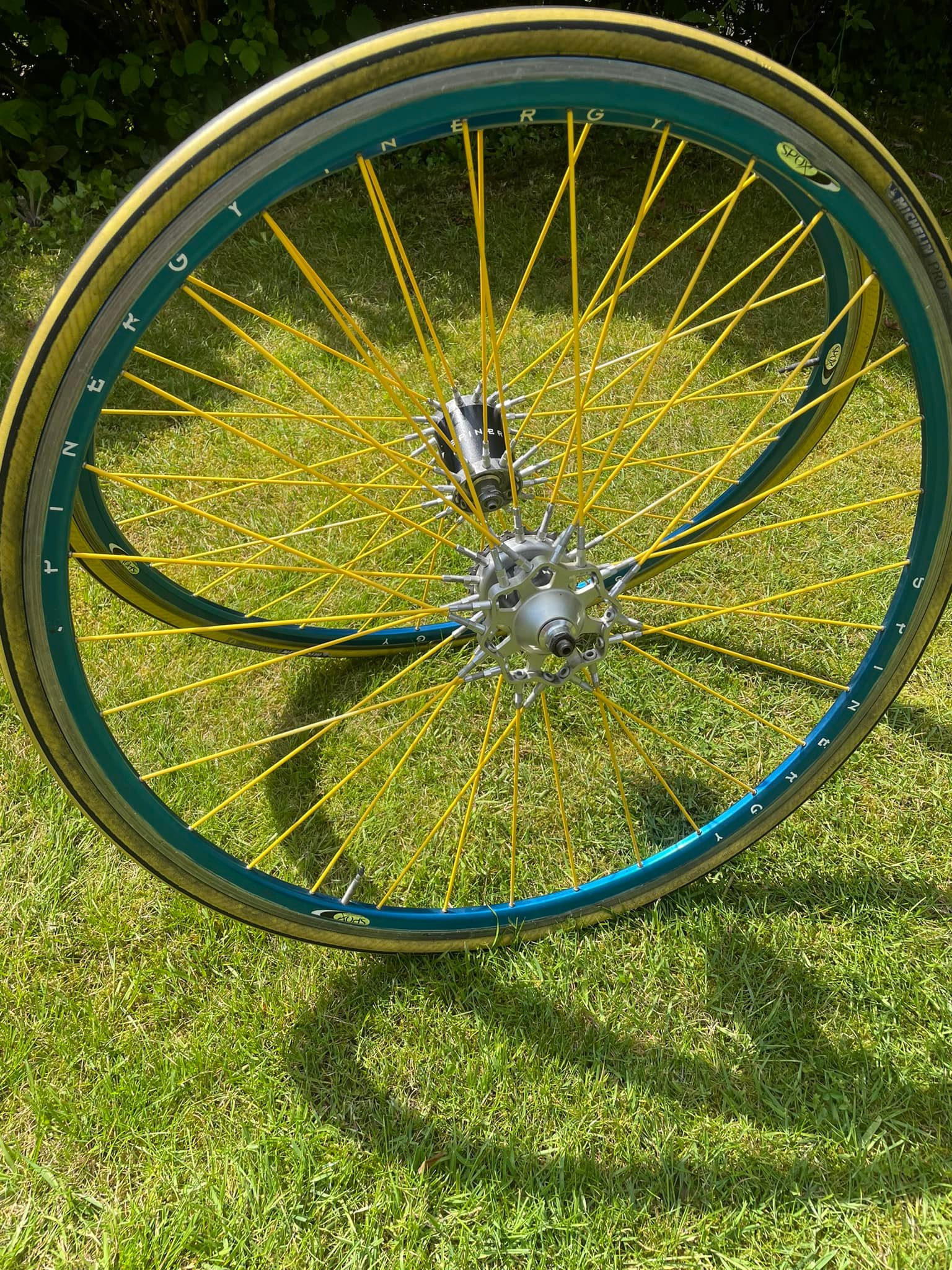 Spinergy Spox 700 wheel set running a Dura-Ace 11/22 rear cassette
