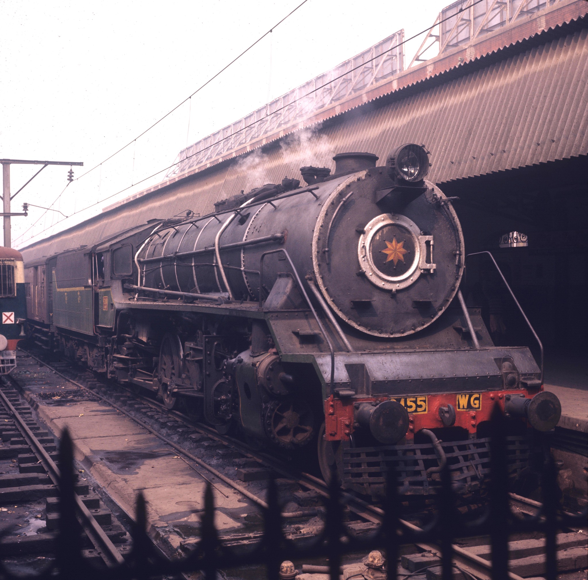 The Rail - Eastern Railway of India WG 9455 has just arrived at ...