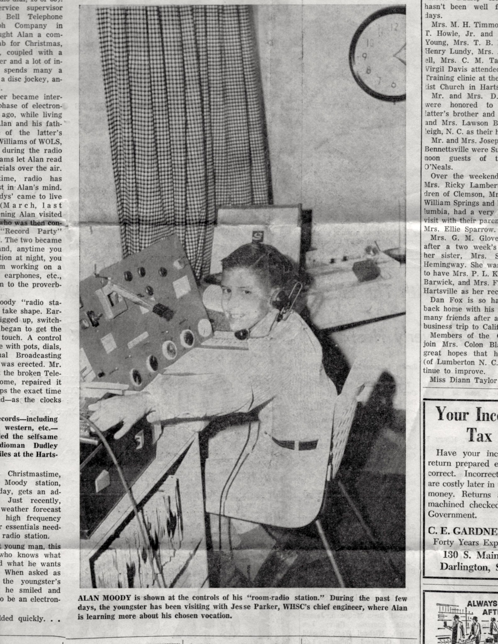 It's National Radio Day, and we want to know: what's your EARLIEST