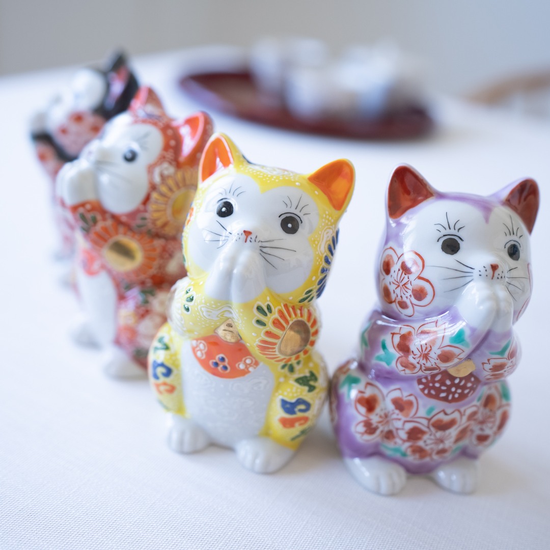 MUSUBI KILN - Gift for cat lovers! One of the most...