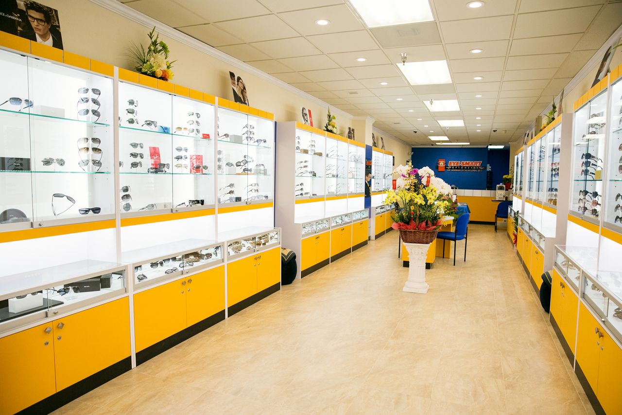 Eye Smart Optometry | Westminster CA