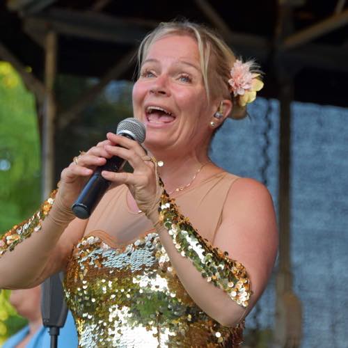 Flemming (Bamsemand Rasmussen) spurgte om jeg gad synge denne her for ...