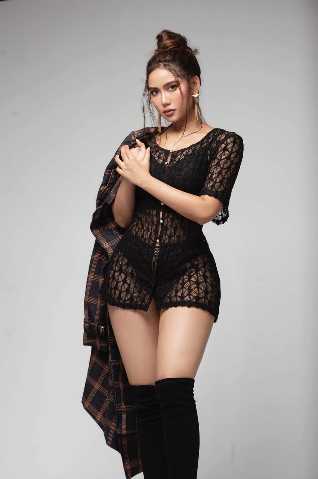 Myanmar Favourite Model added a... Myanmar Favourite Model