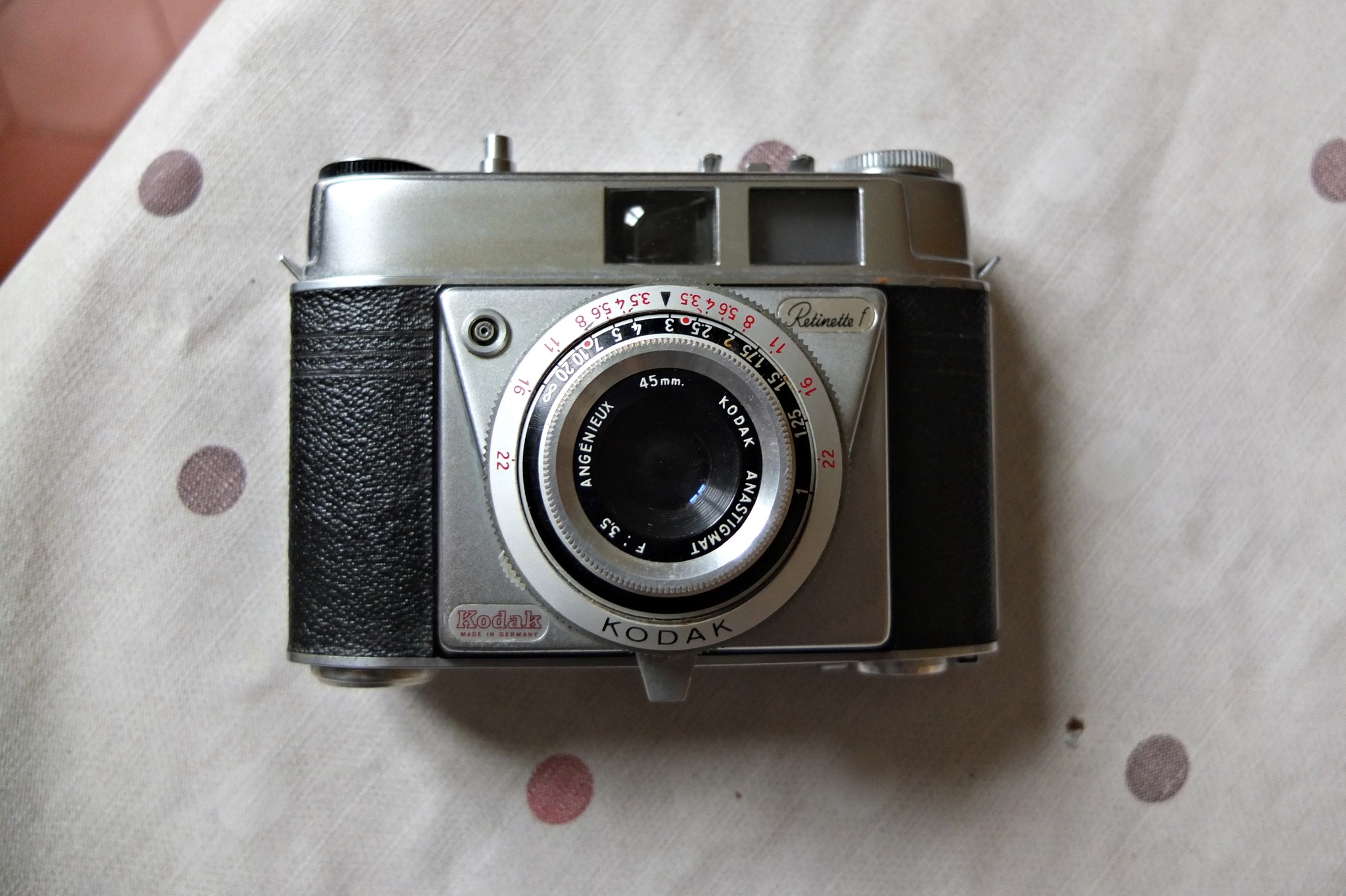 Appareil Photo Vintage Kodak Retinette F Avec Objectif Angenieux 45mm F/3.5 - 35mm, Occasion