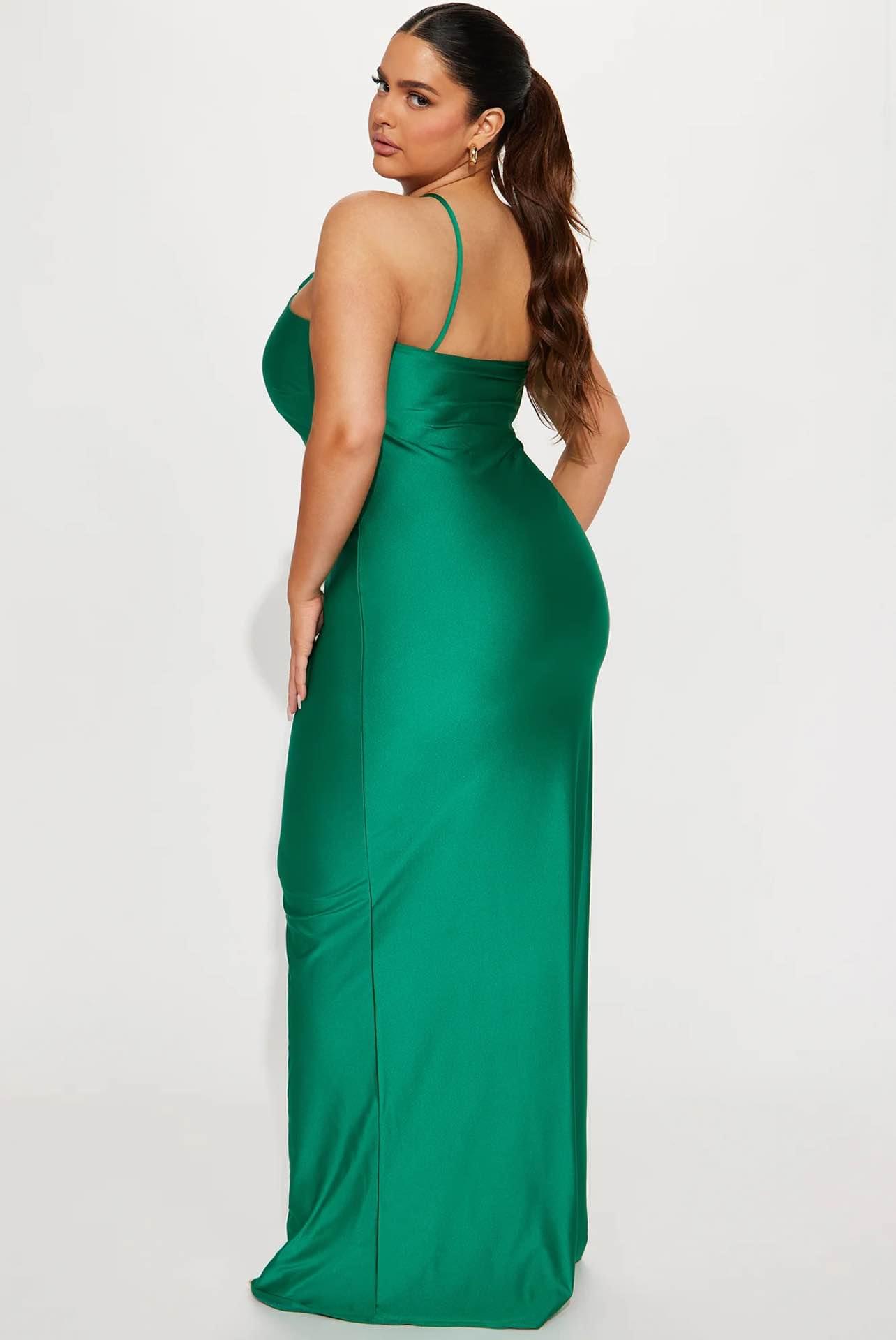 fashion nova plus size green dress Formal Gown: Stephanie Halter Formal Maxi - - Dresses - Nassau, New Providence | Facebook Marketplace Category _Evening Dresses