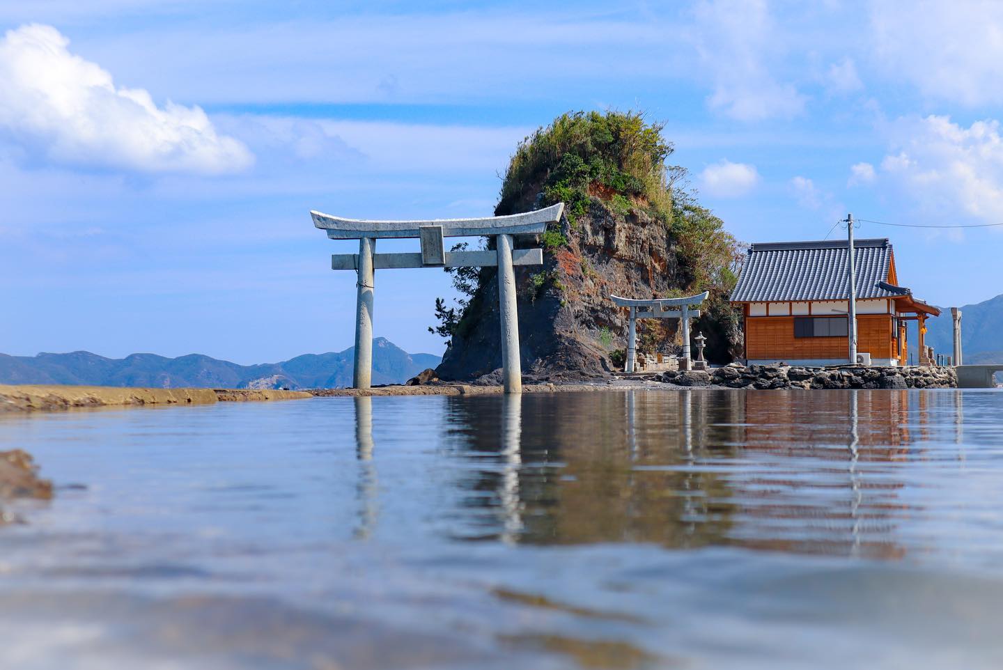 宇土市役所【熊本県】 - 宇土市役所【熊本県】 added a new photo.