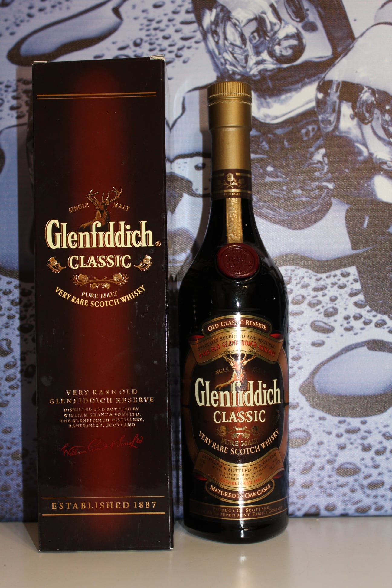 From my little collection Glenfiddich Classic 43% 70cl A