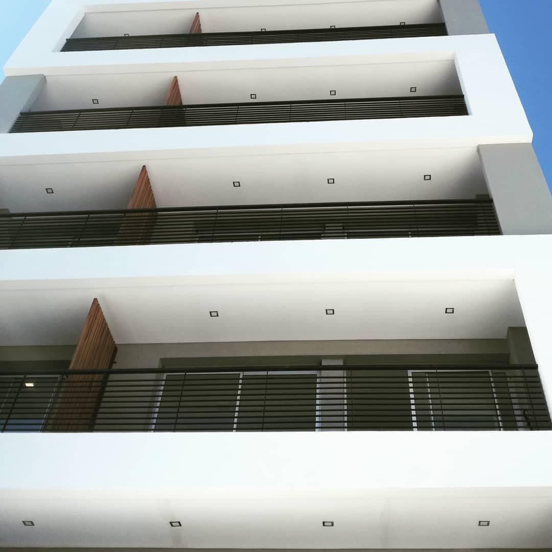 LAR.arquitectura - Proyecto Edificio Aqua Aura realizado para OXARA ...