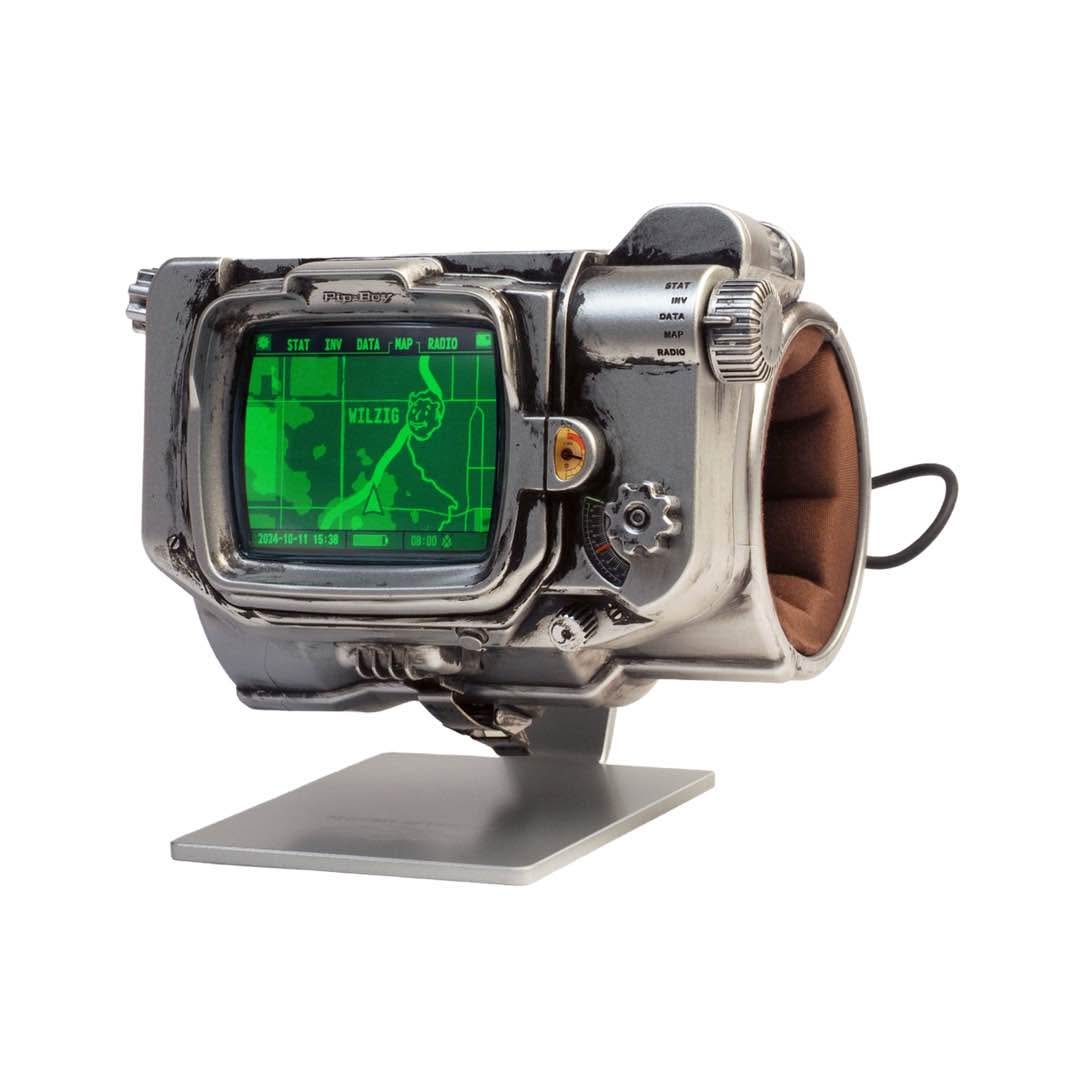 Fallout Pip-Boy 3000 Functioning Replica - Movies & TV Shows | Facebook ...