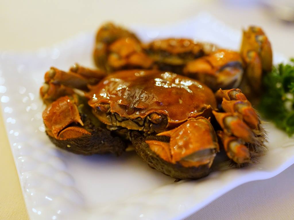 中秋節過後秋意漸濃，也是持螫賞菊的季節，... - 王子飯店 Prince Restaurant | Facebook