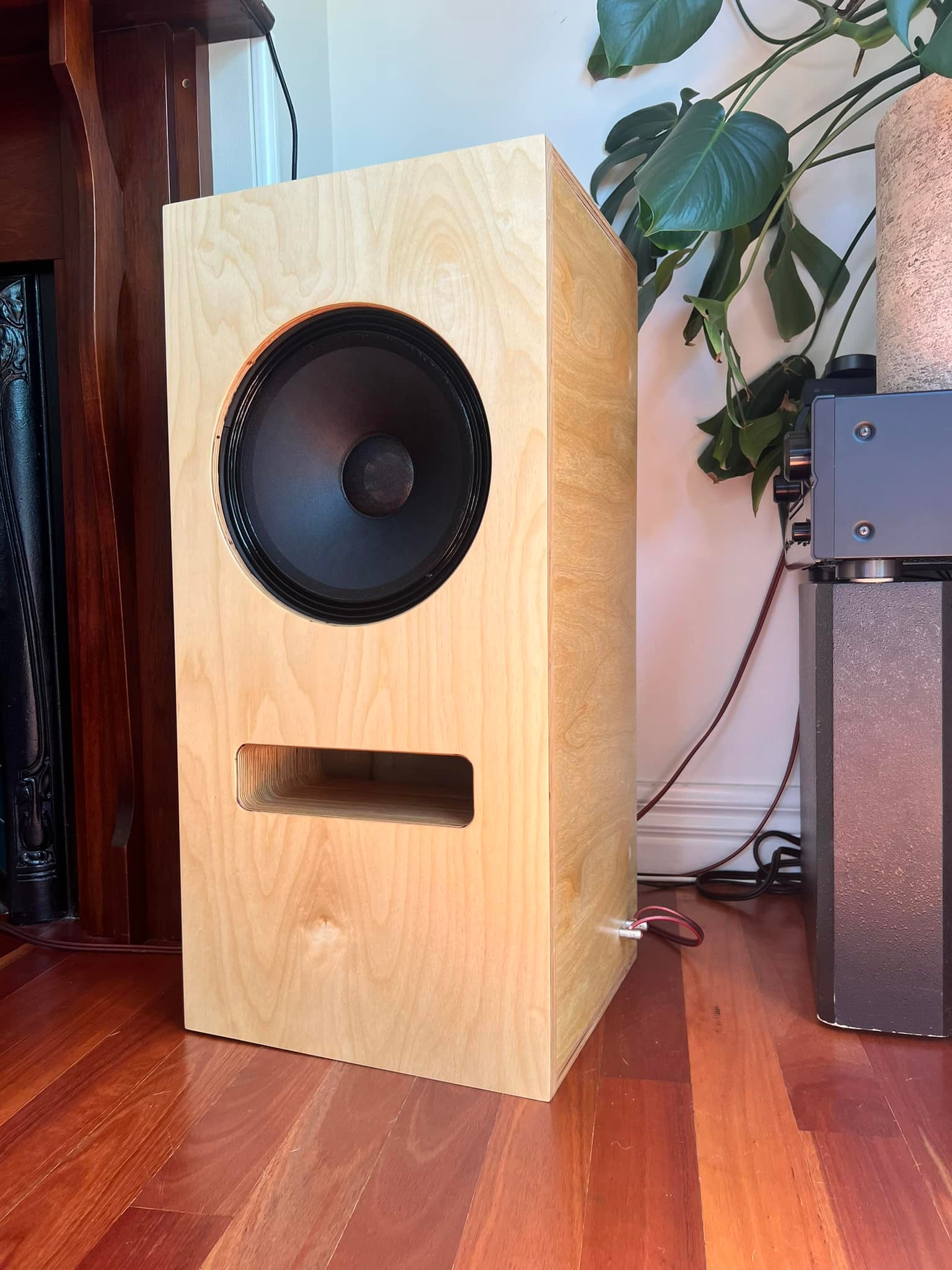 Finally finished off these beauties, inspired by vintage altec