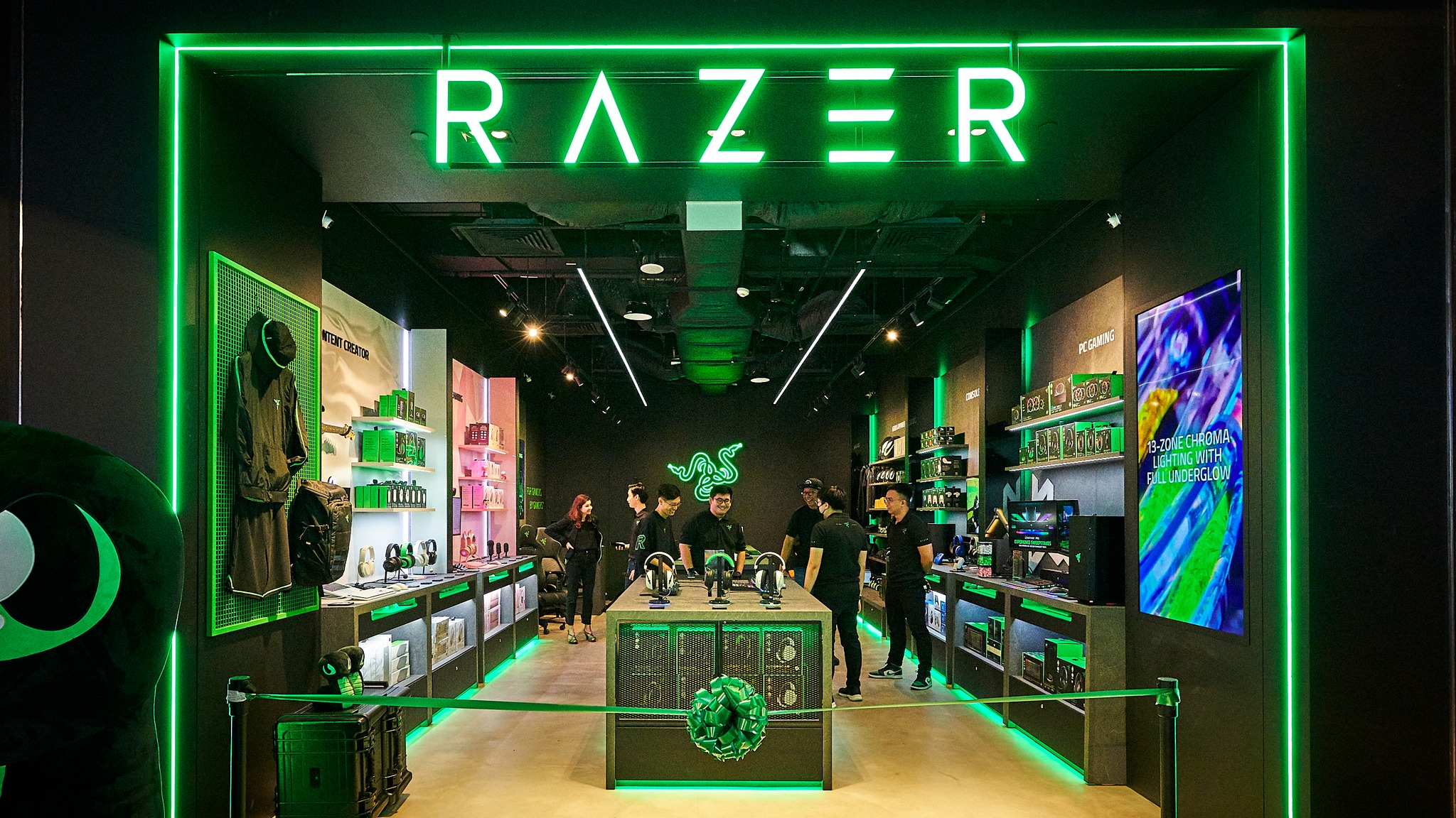 Razer - แวะเอาภาพการเปิดตัว Razer Store...
