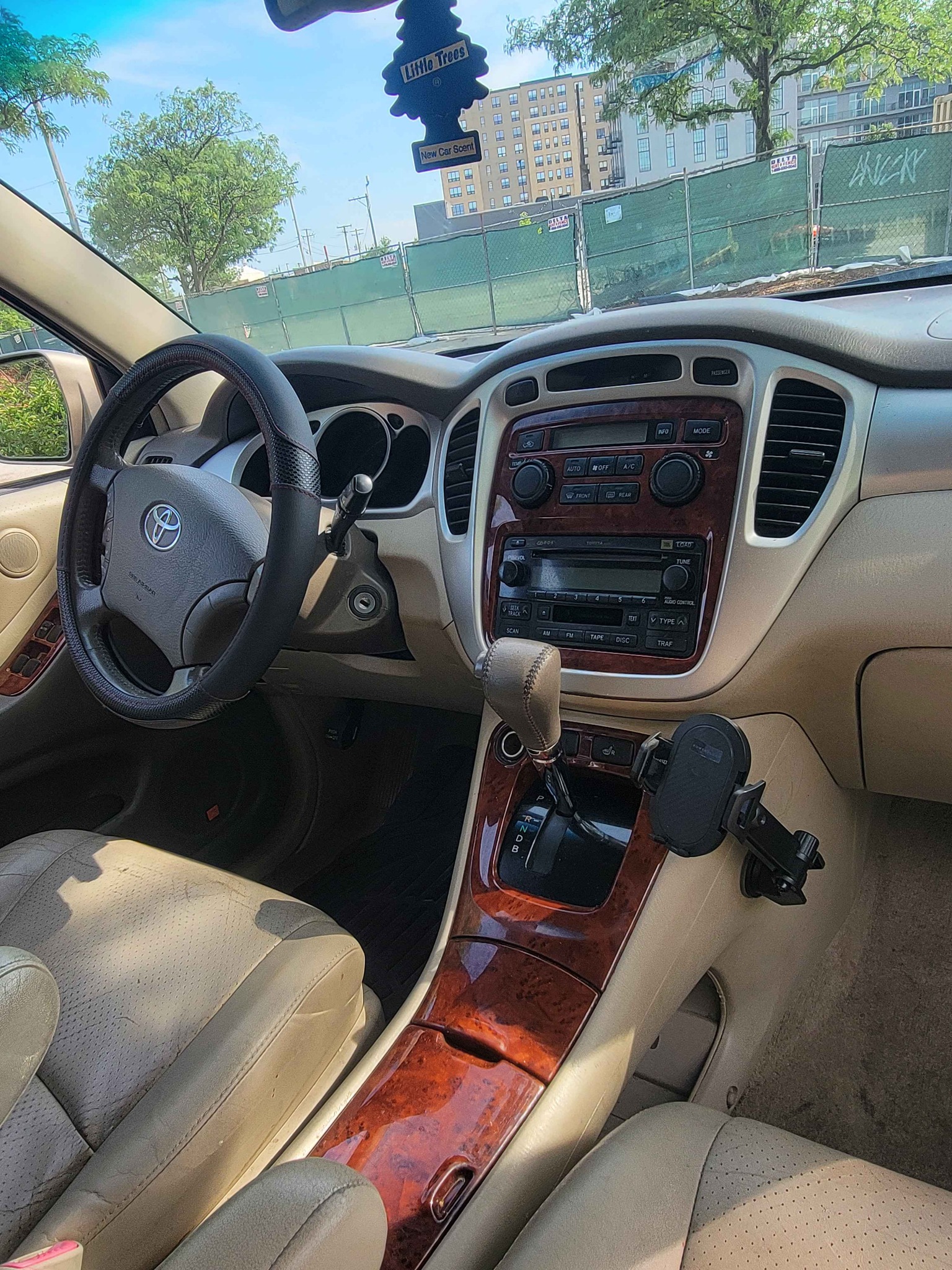 2006 Toyota Highlander · Hybrid Limited Sport Utility 4D
