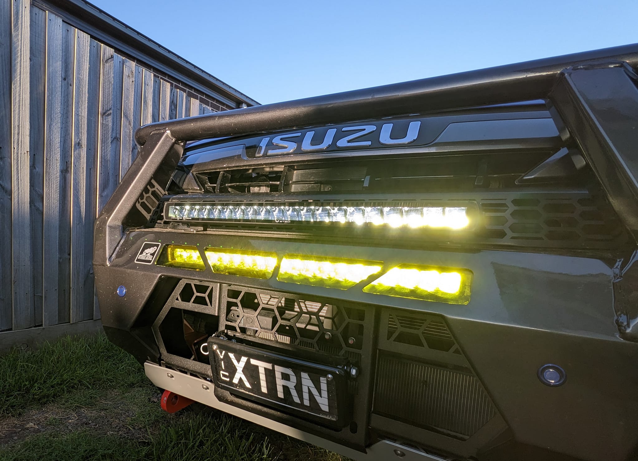 Offroad light bar yellow plastic cover options