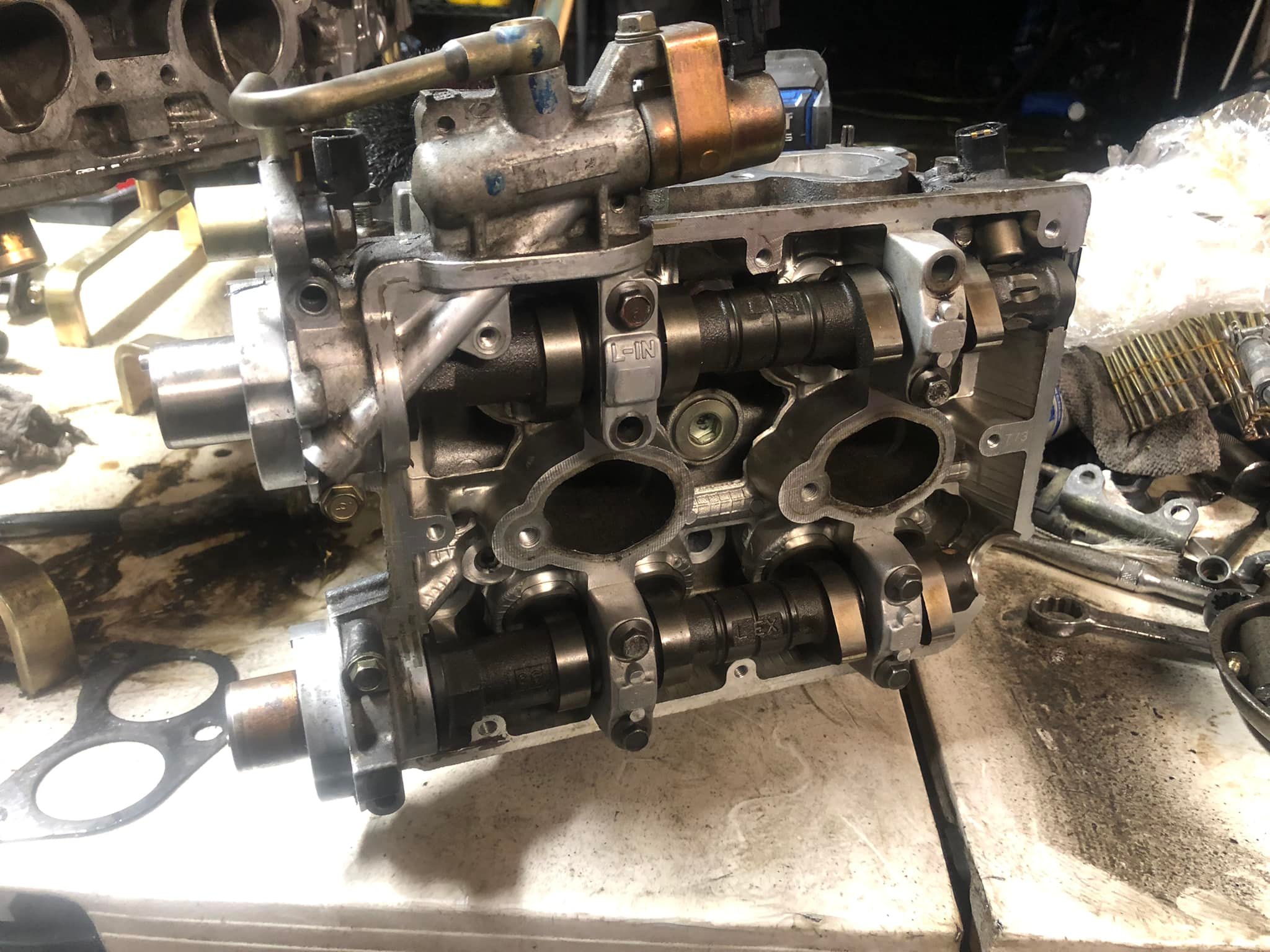 2.5L SUBARU SOHC EJ253 REMANUFACTURED CYLINDER HEAD RIGHT SIDE