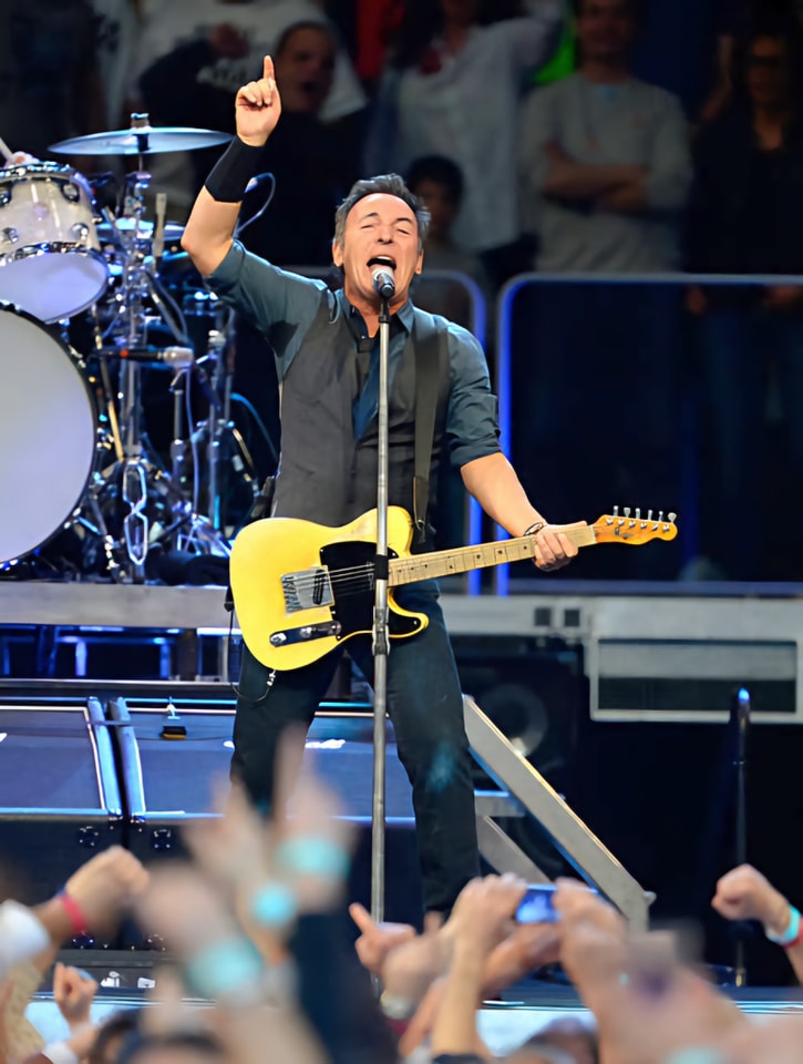 Bruce Springsteen's 2016 Paris concert setlist