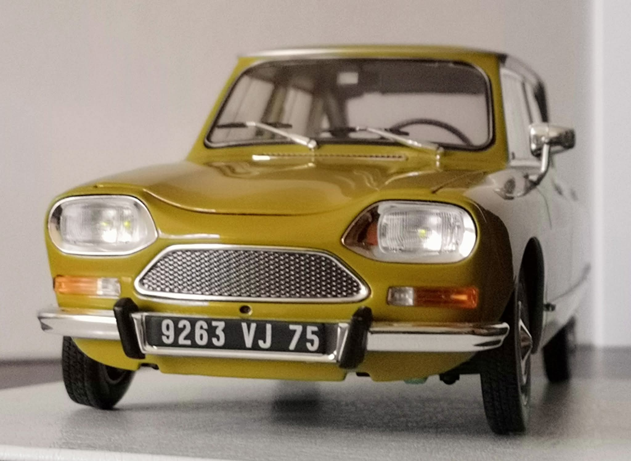 Modèle Réduit Norev 1/43 Citroën Ami 8 Club 1970 - Miniature En Métal Jaune, Collection