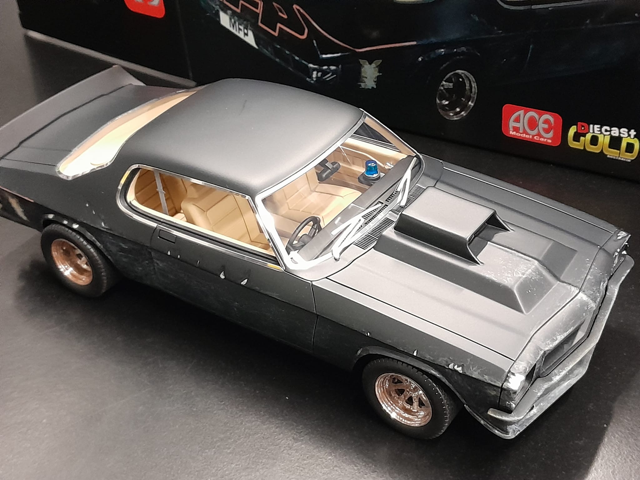 NEW* 1/18 Mad Max Nightrider - 