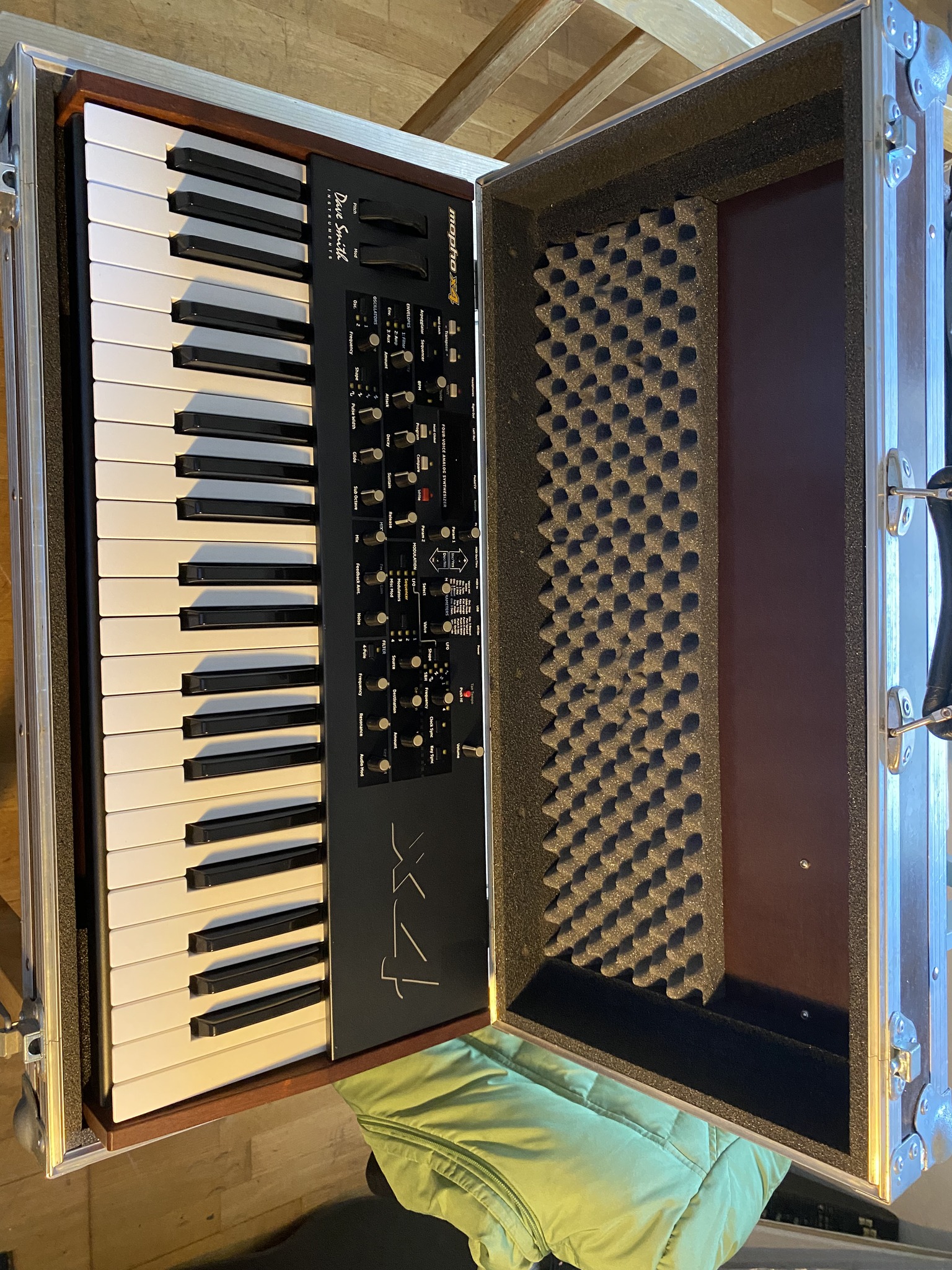 Dave Smith Instruments Mopho X4 analog synthesizer purchase