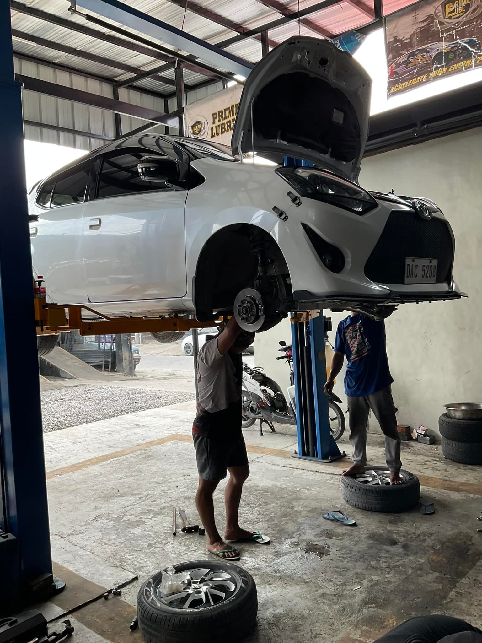 ELITE AUTO HUB - Toyota wigo in for: Throttle body and...