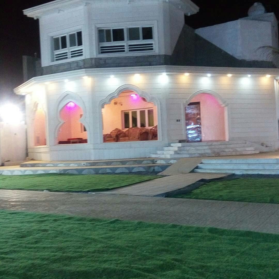 استراحة الهاف مون صامطة Posts Facebook