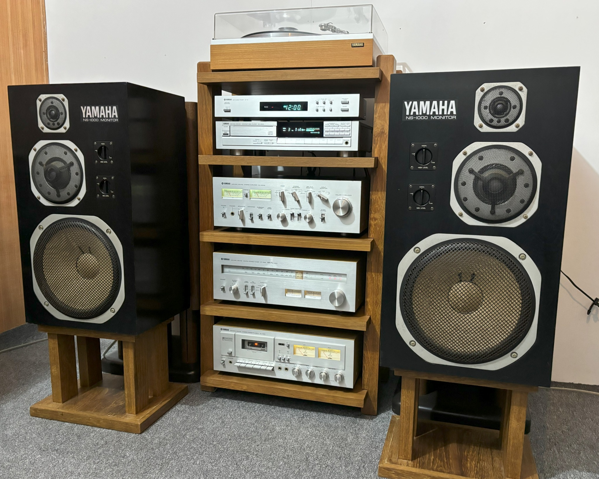 Hitachi Lo-D HMA 3700 and HCA 4500 Vintage Hi-Fi System for sale