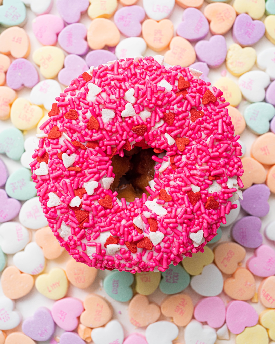 Do-Rite Donuts & Chicken Water Tower | Chicago IL