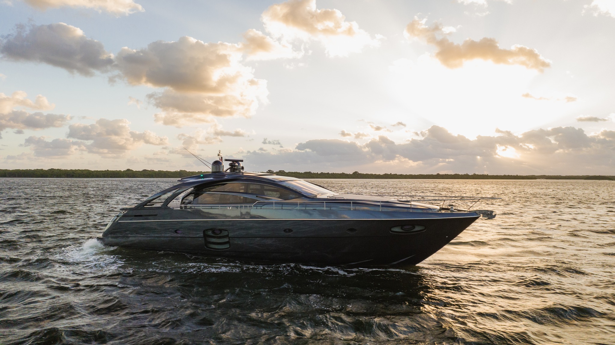 2017 Pershing 70' 