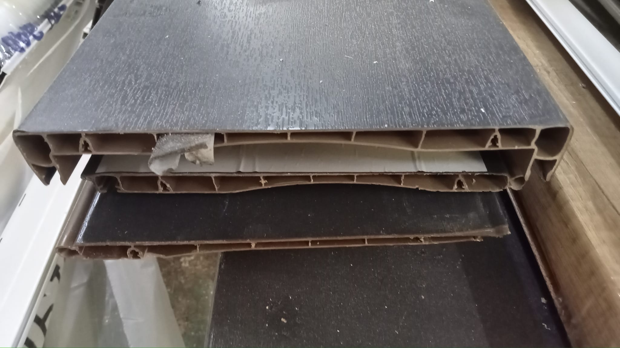 Sarl Kompen Profilés PVC Et Accessoires | Boudouaou