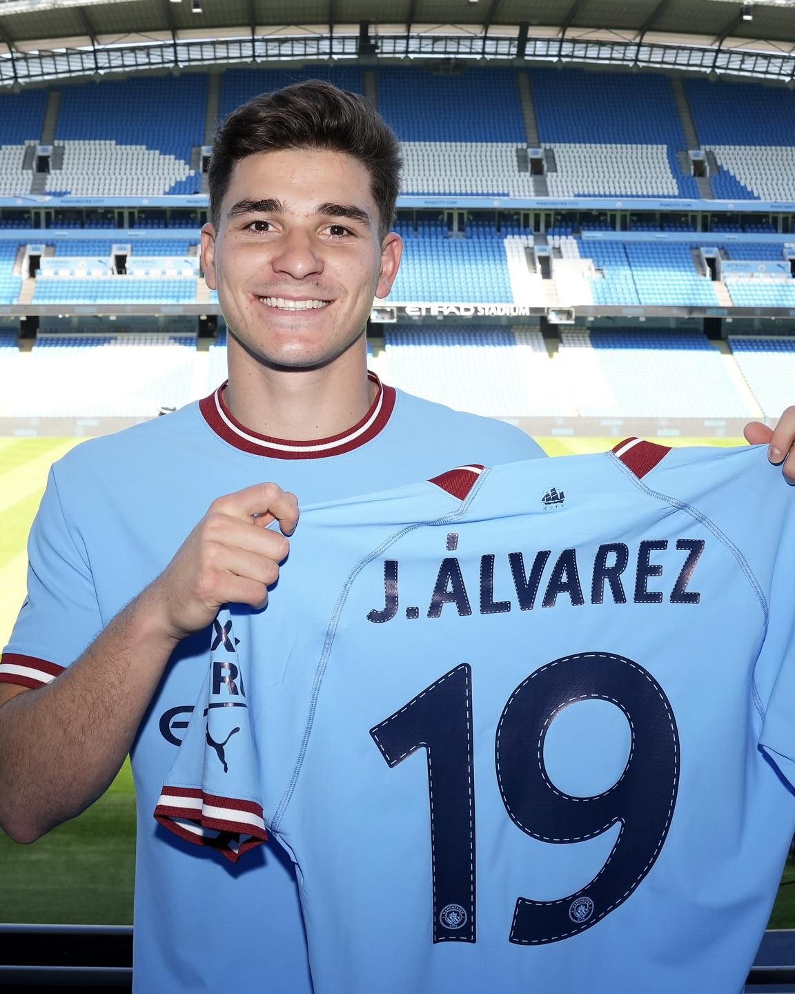 Manchester City officially signed Julian Alvarez for just £14M