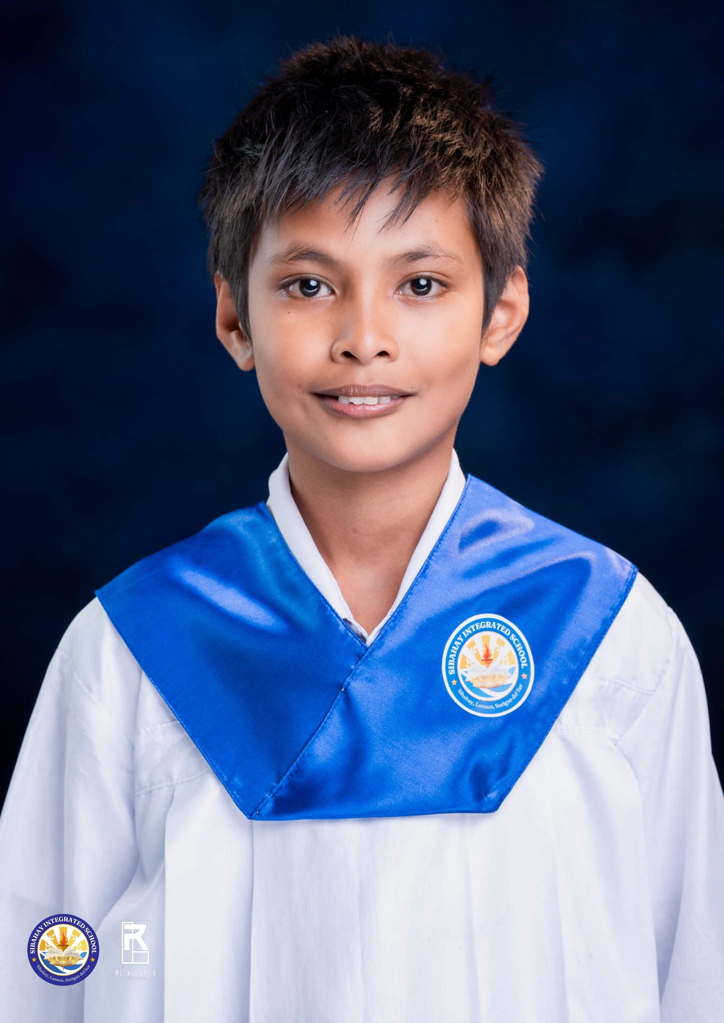 RL Visuals - GRADE 6 GRADUATION PORTRAITS Photo RL Visuals by Reggie ...