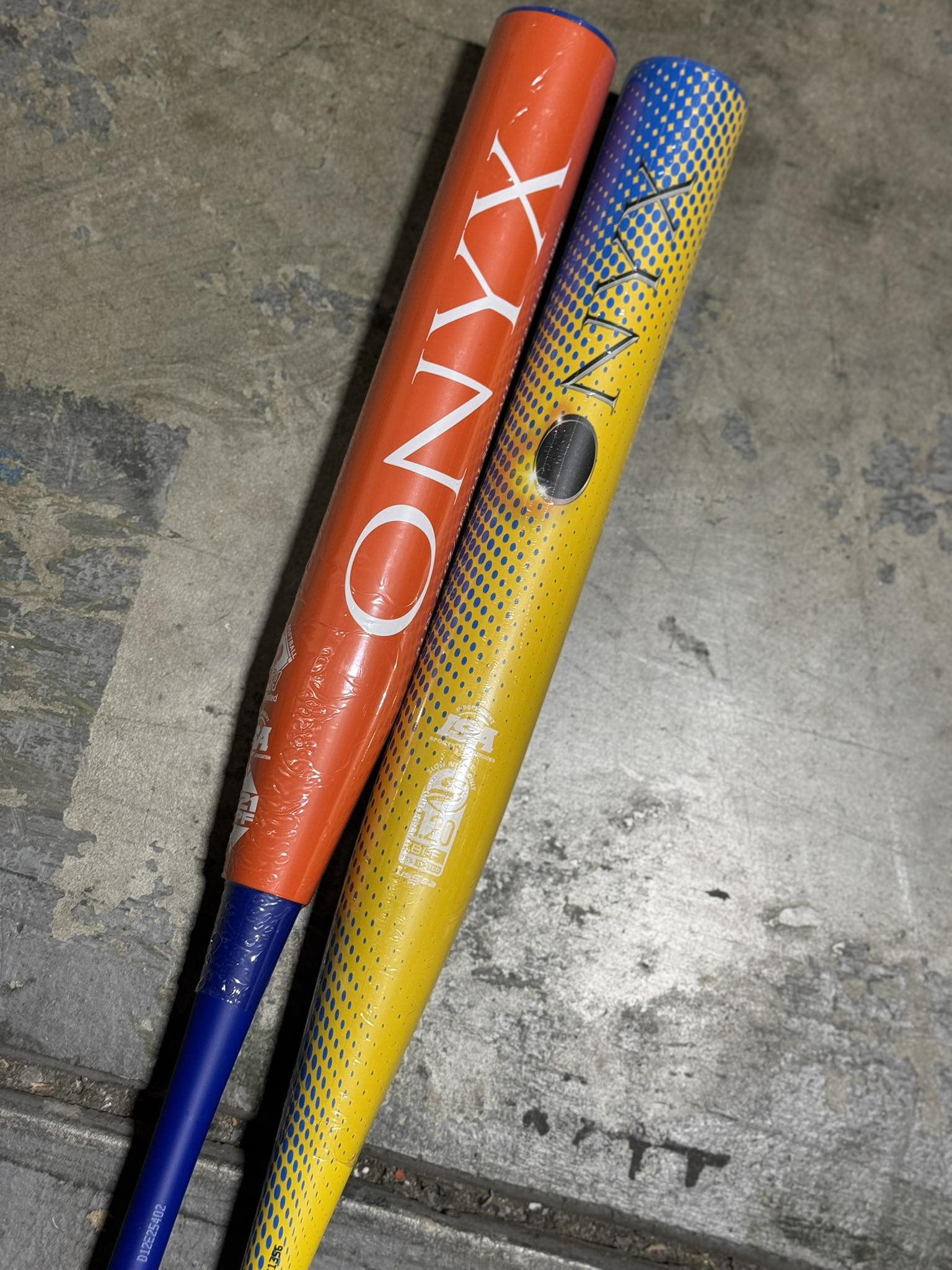 Batte De Softball Onyx 2024 'Enough Said' - 27 Oz, Couleur Orange/bleu, Modèle Senior