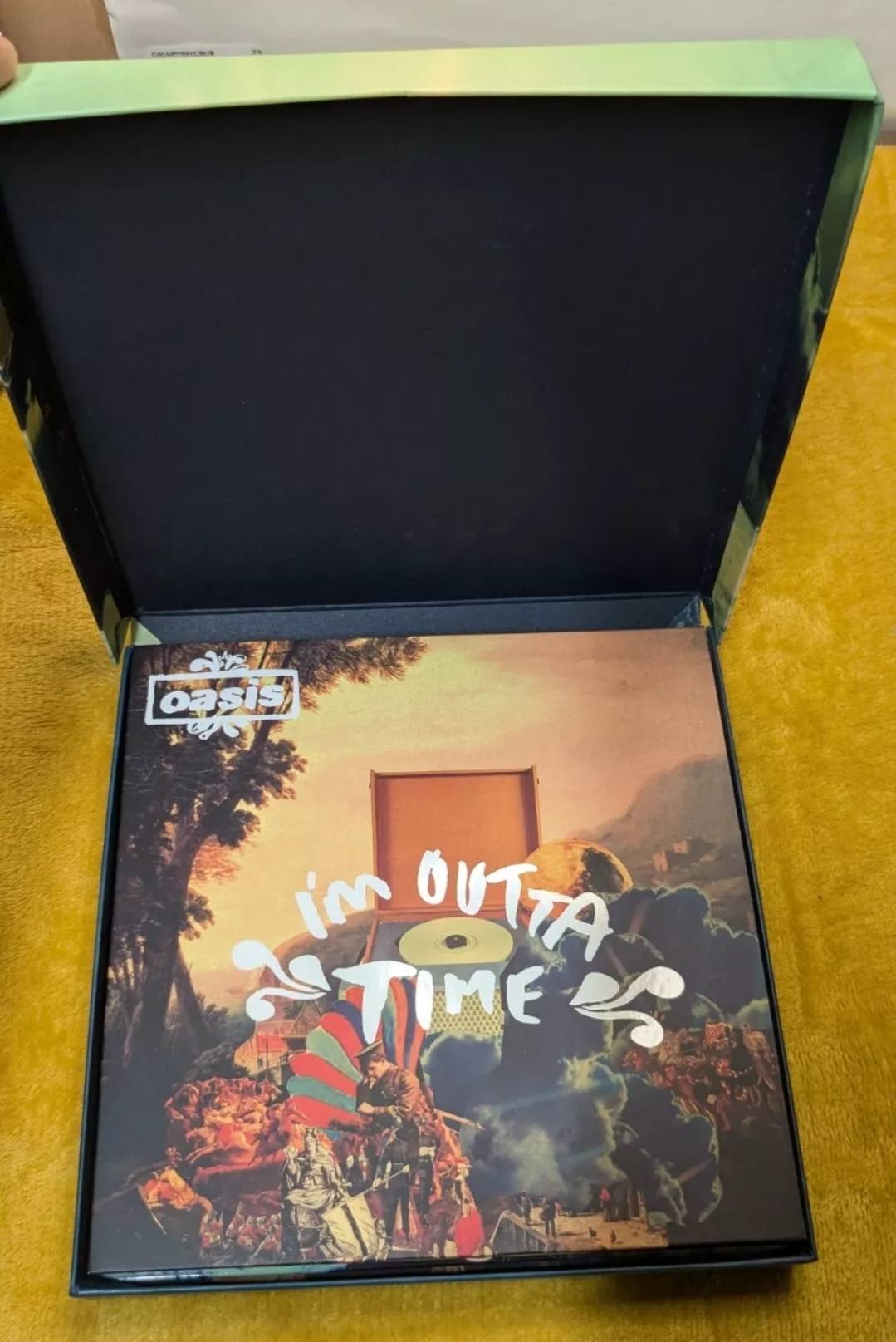 Stunning little Dig out your soul boxset added to the Shriiiiine