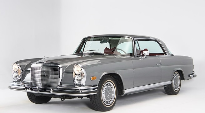 Ichiko Japan Mercedes Benz 250 SE Coupe In Original Box NEAR MINT