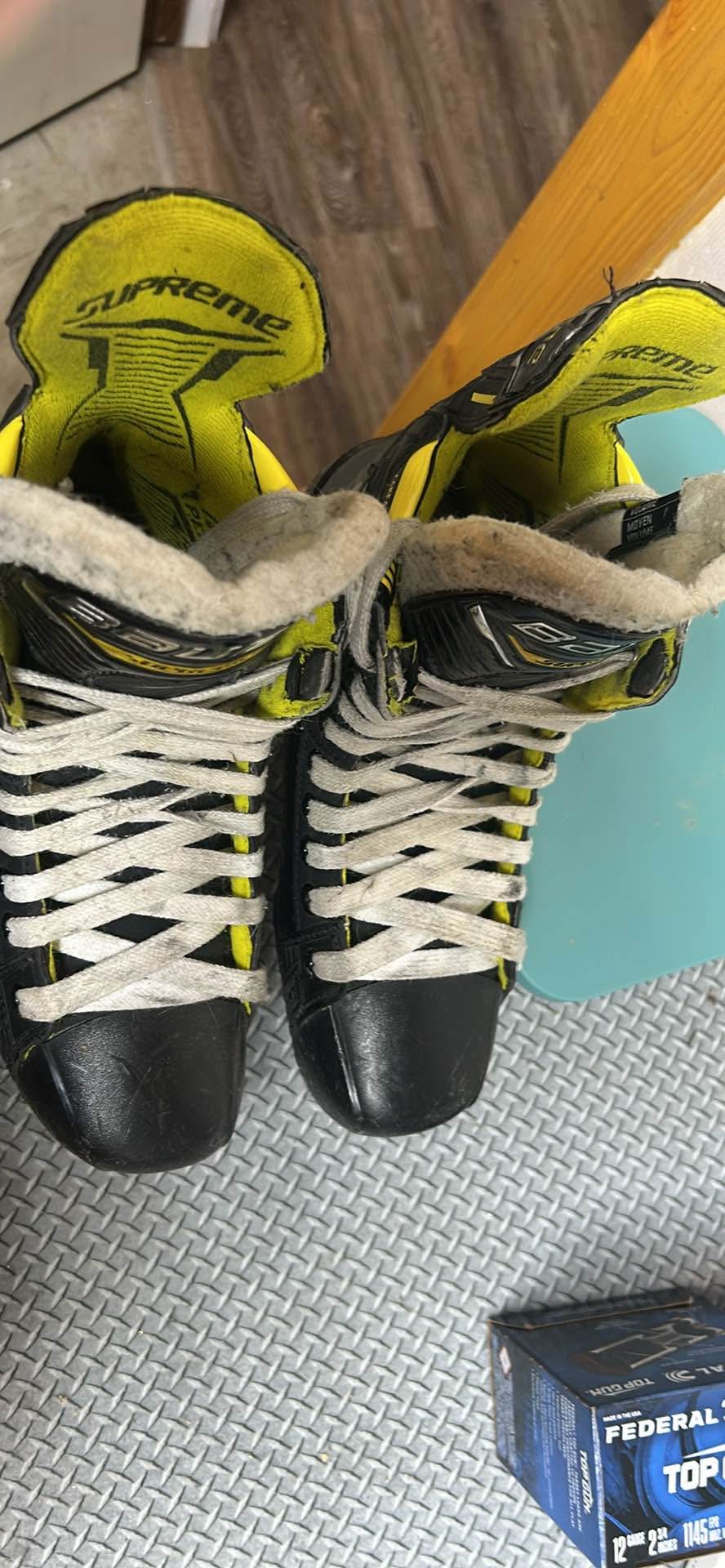 Bauer supreme m4 skates - Roller Skates - Okanagan, British Columbia ...