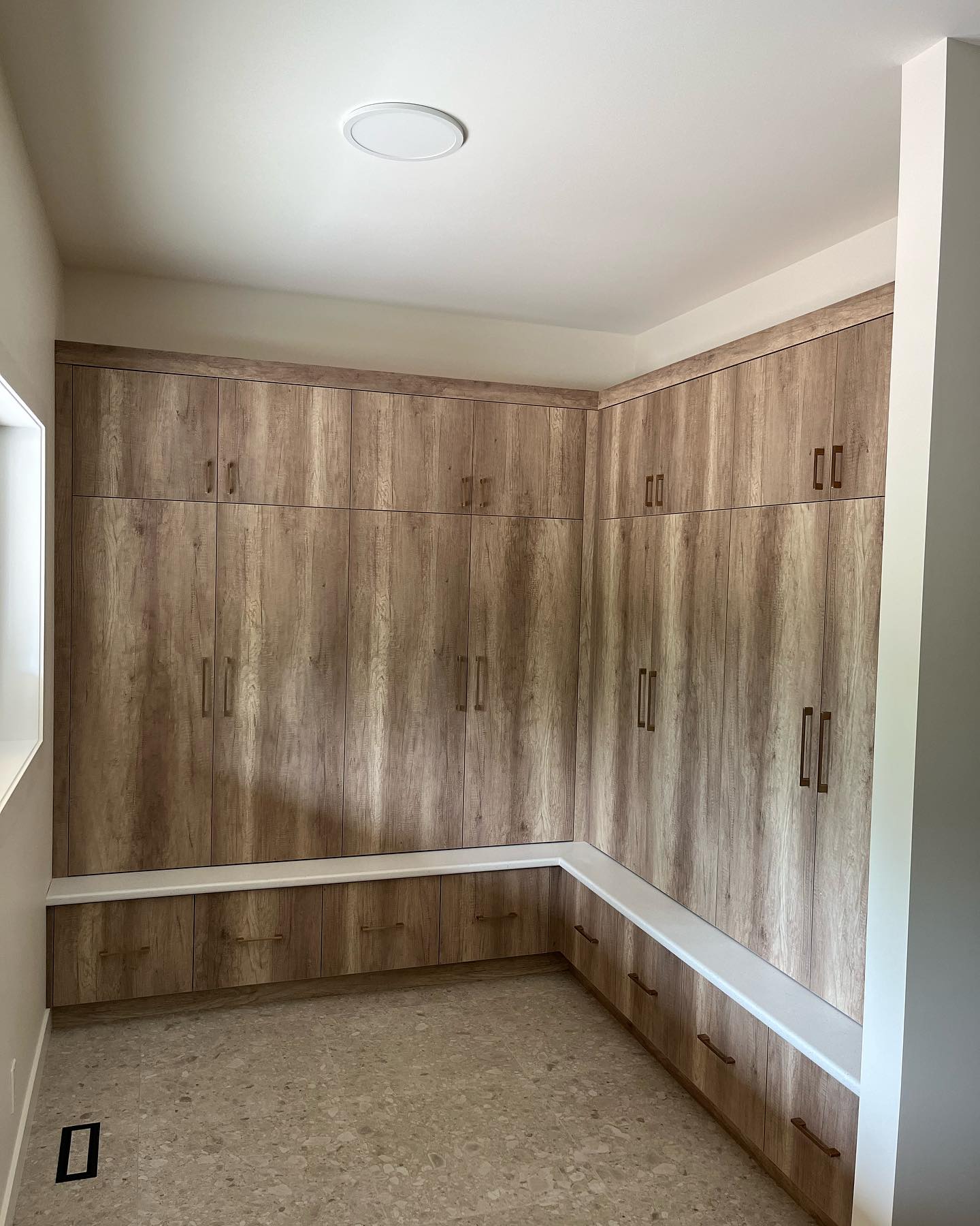 Custom Edge Construction